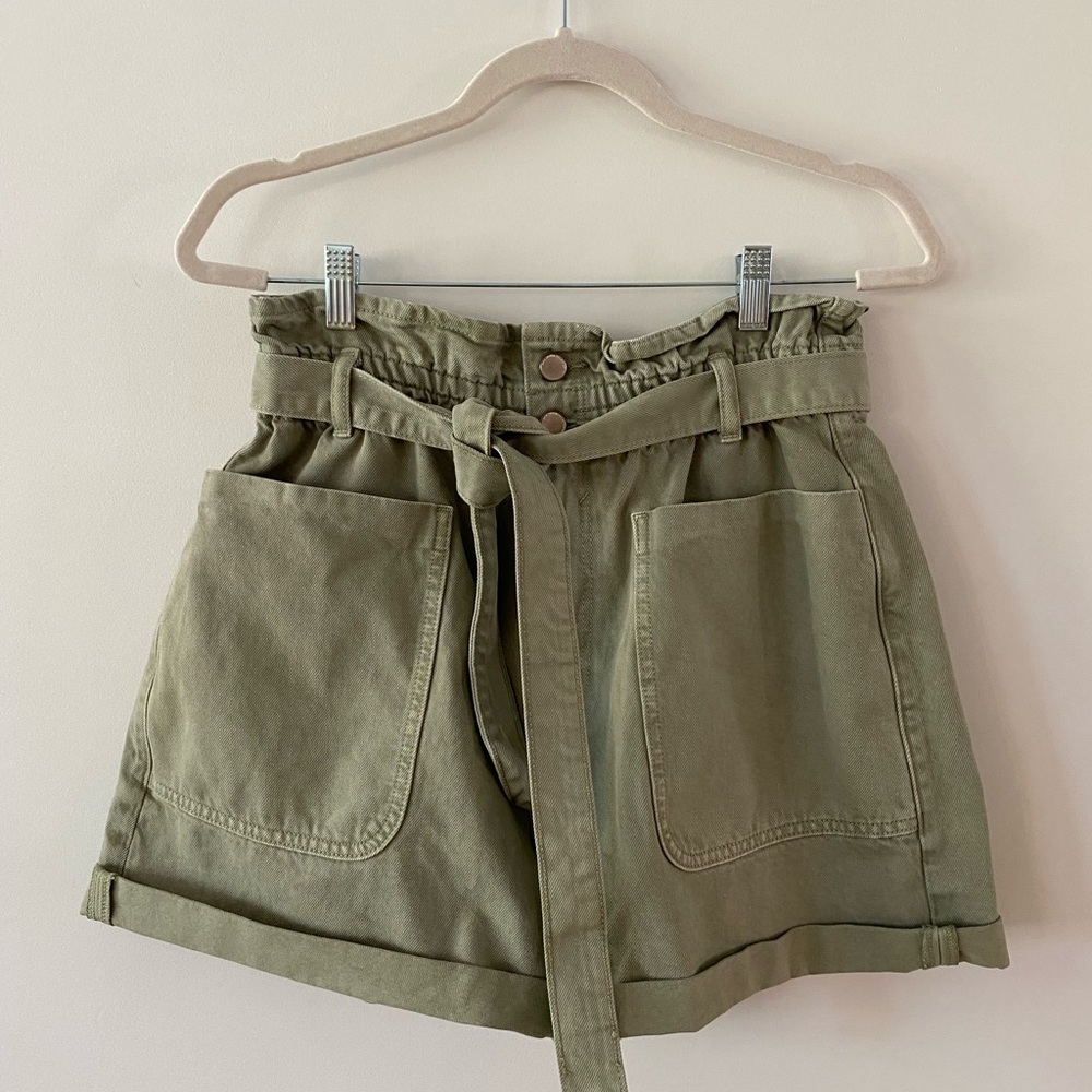 ZARA Paperbag Denim shorts